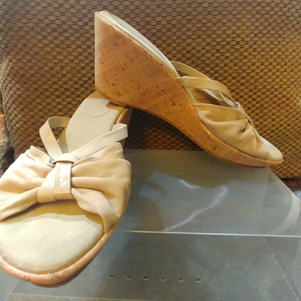 Shoes - Picture 2 of 3